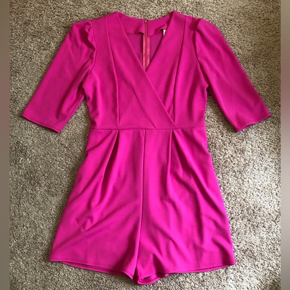 Pink boutique romper - Picture 1 of 1